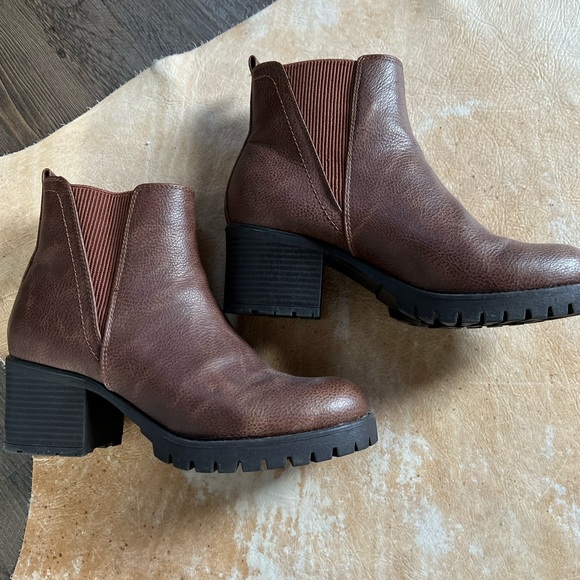 MIA | Shoes | Mia Heeled Ankle Boots In 